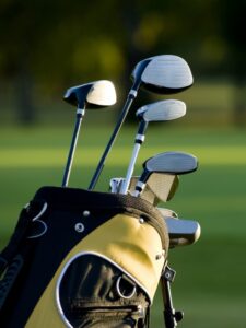 Golf club rentals at Applegate River Golf & RV Resort